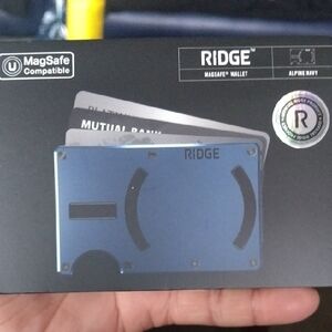 RIDGE Alpine Navy MagSafe Compatible Wallet